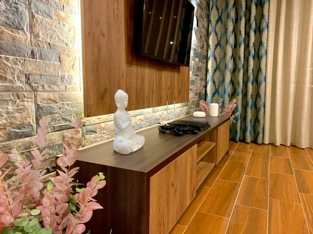 Eka Luxury Two-Bedroom Premium Apartment 2 Durres