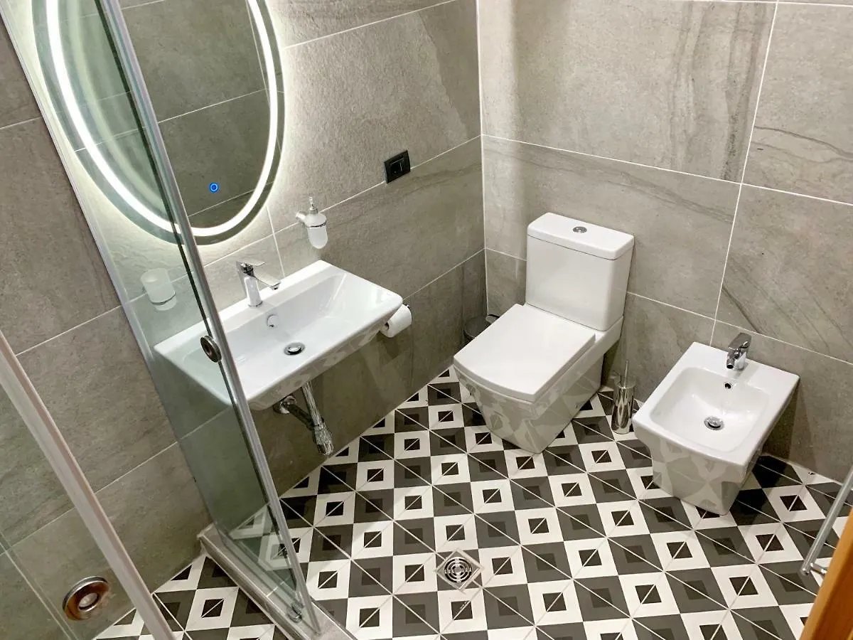 Eka Luxury Two-Bedroom Premium Apartment 2 Durres